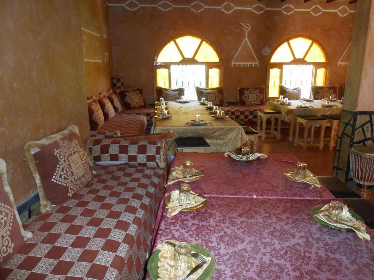 Kasbah Restaurant La Petite Gorge Hotel Tinghir Bagian luar foto