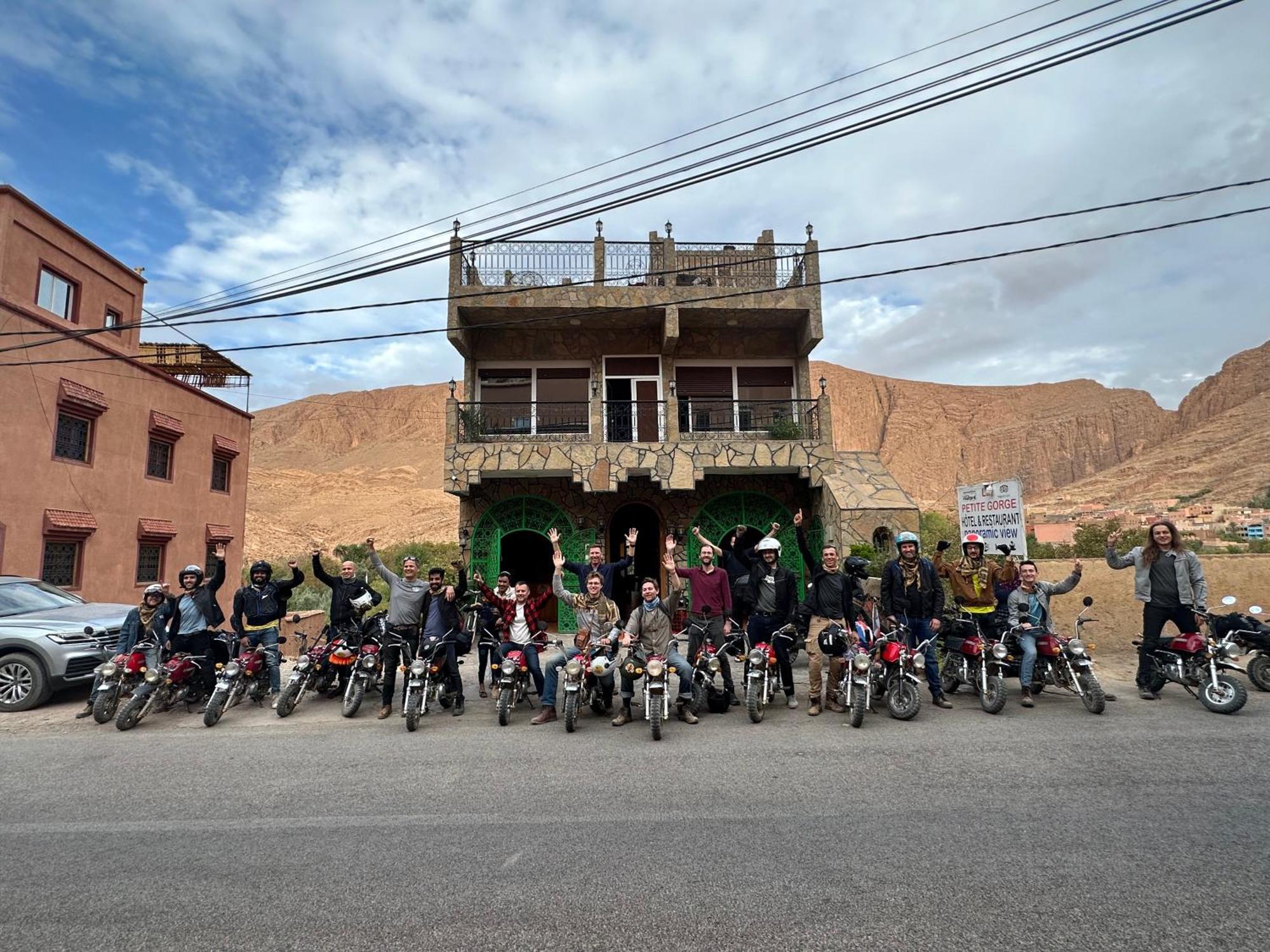 Kasbah Restaurant La Petite Gorge Hotel Tinghir Bagian luar foto